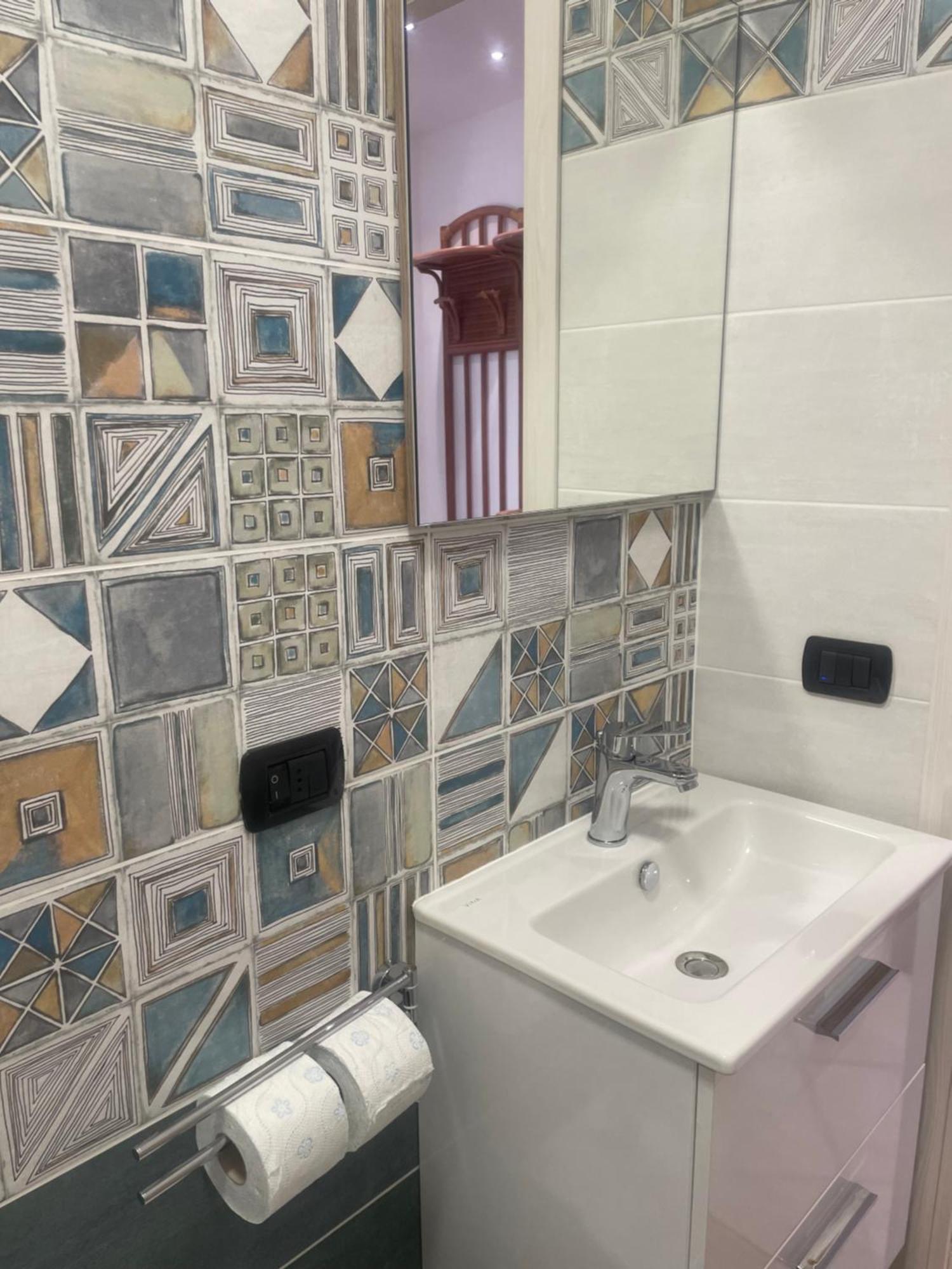 Sea View Apartment 卡塔尼亚 外观 照片