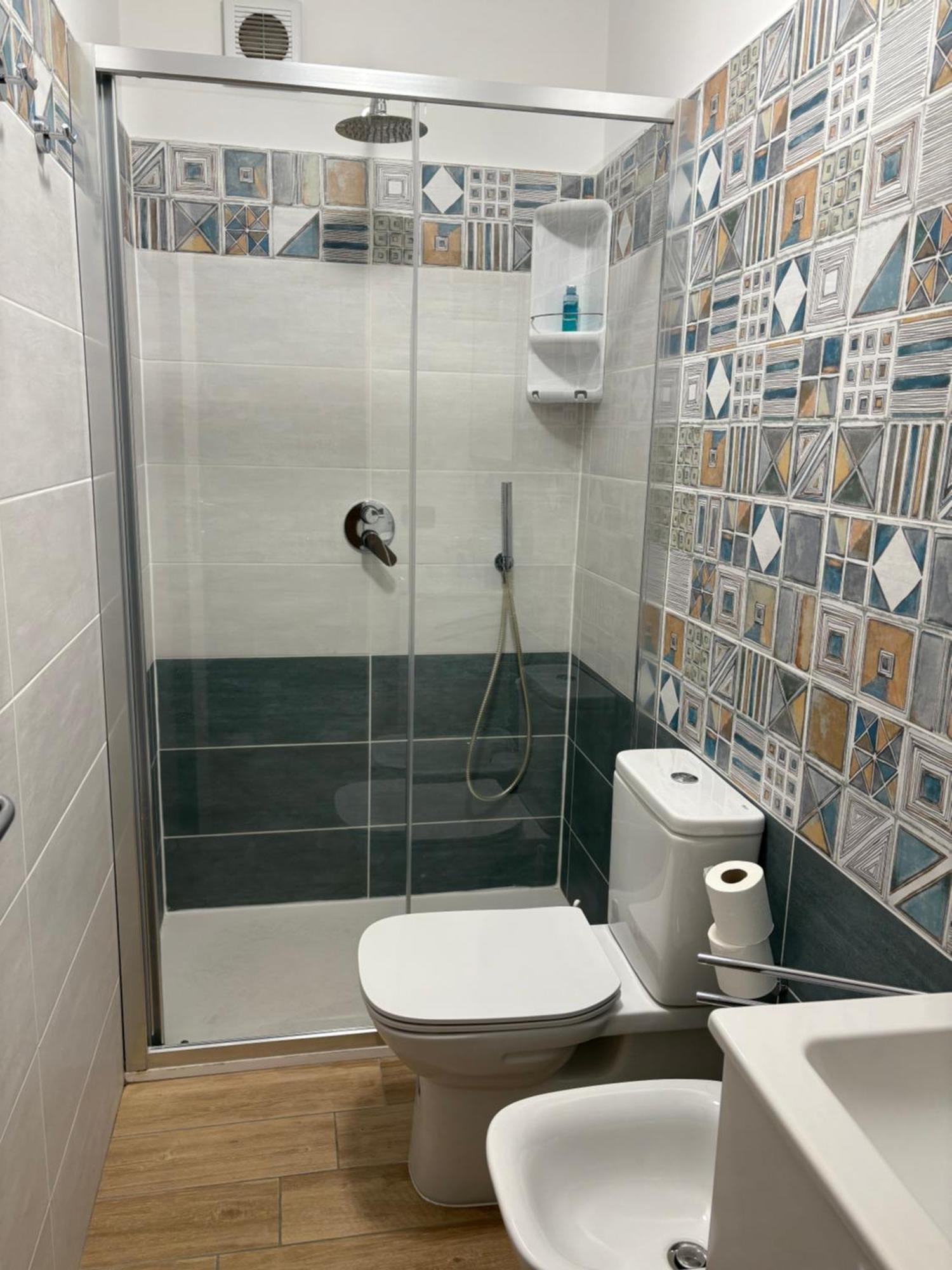 Sea View Apartment 卡塔尼亚 外观 照片